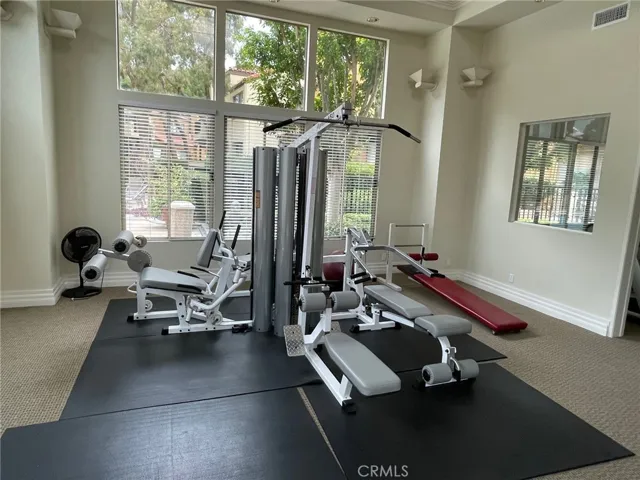 909 Muirfield Drive, Newport Beach, California 92660