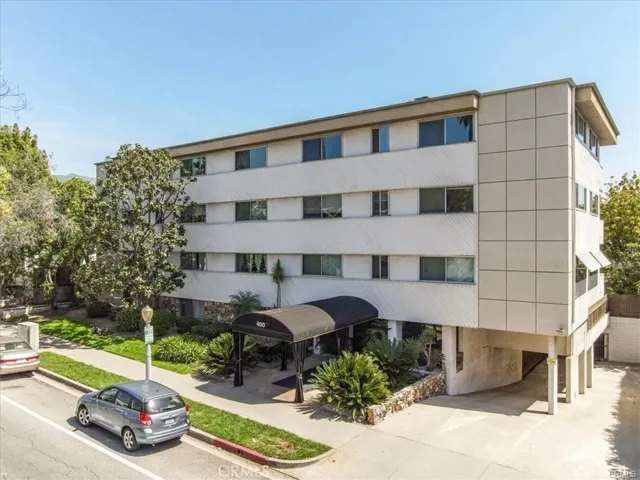 400 S Los Robles Avenue 108, Pasadena, California 91101