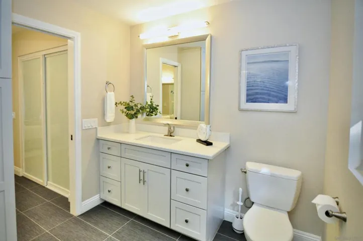 4467 Caminito Pedernal, San Diego, California 92117