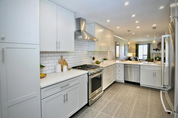 4467 Caminito Pedernal, San Diego, California 92117