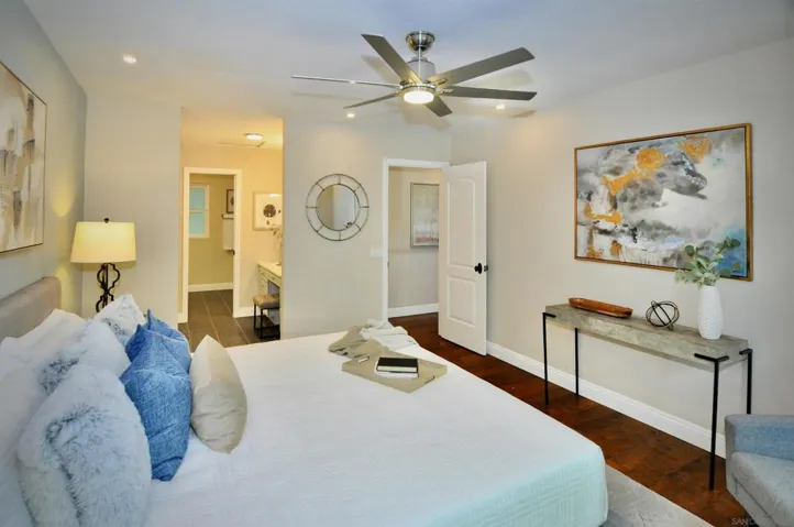 4467 Caminito Pedernal, San Diego, California 92117