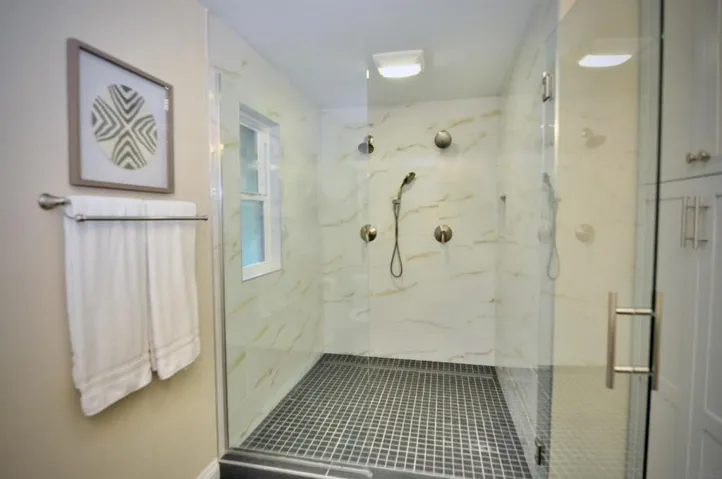 4467 Caminito Pedernal, San Diego, California 92117