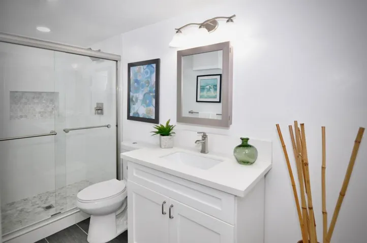 4467 Caminito Pedernal, San Diego, California 92117
