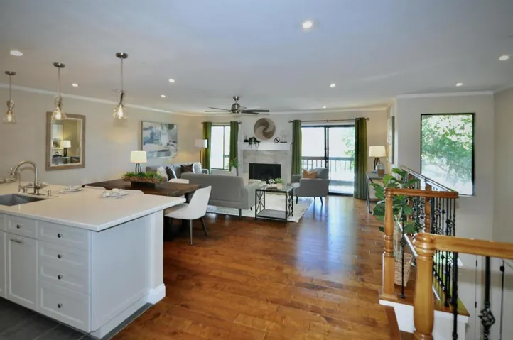 4467 Caminito Pedernal, San Diego, California 92117