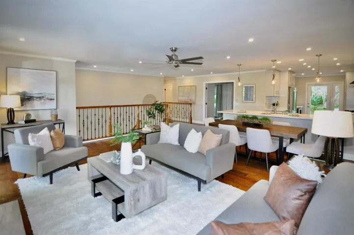 4467 Caminito Pedernal, San Diego, California 92117