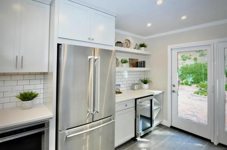 4467 Caminito Pedernal, San Diego, California 92117