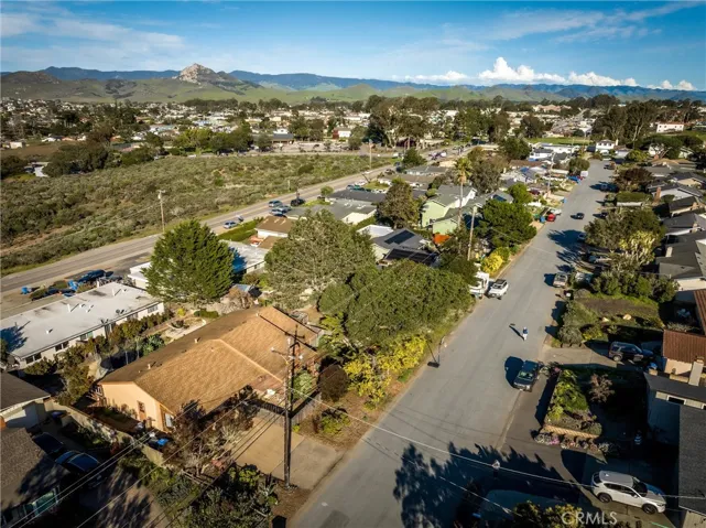 716 Woodland Drive, Los Osos, California 93402
