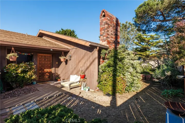 716 Woodland Drive, Los Osos, California 93402