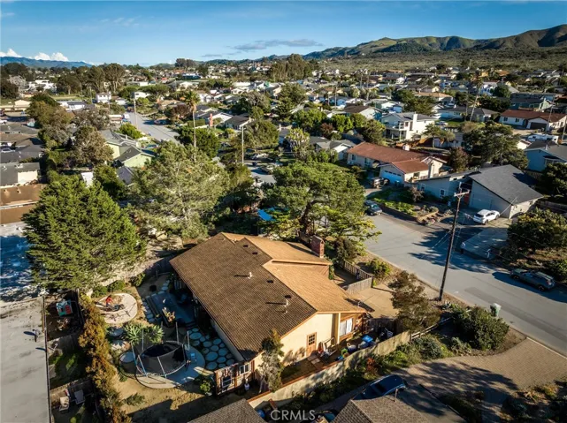 716 Woodland Drive, Los Osos, California 93402