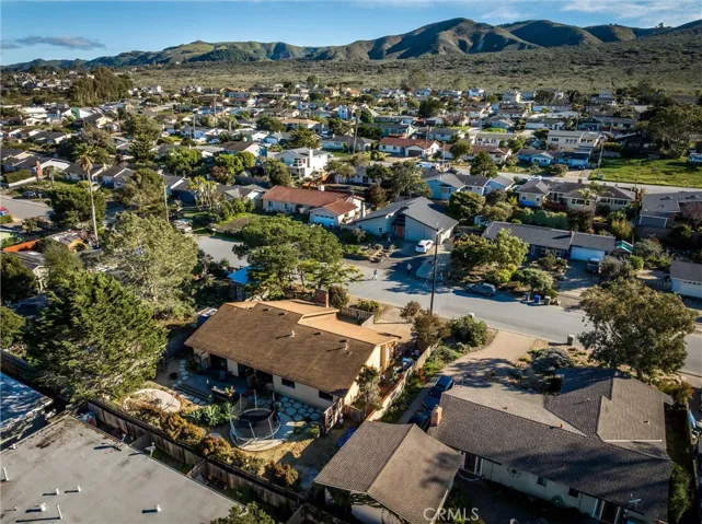 716 Woodland Drive, Los Osos, California 93402