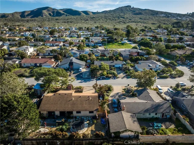 716 Woodland Drive, Los Osos, California 93402