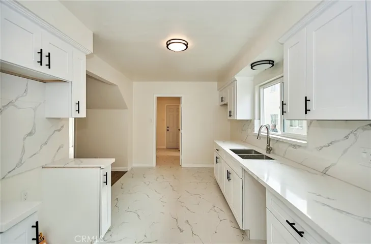 1716 Vine Street, Alhambra, California 91801