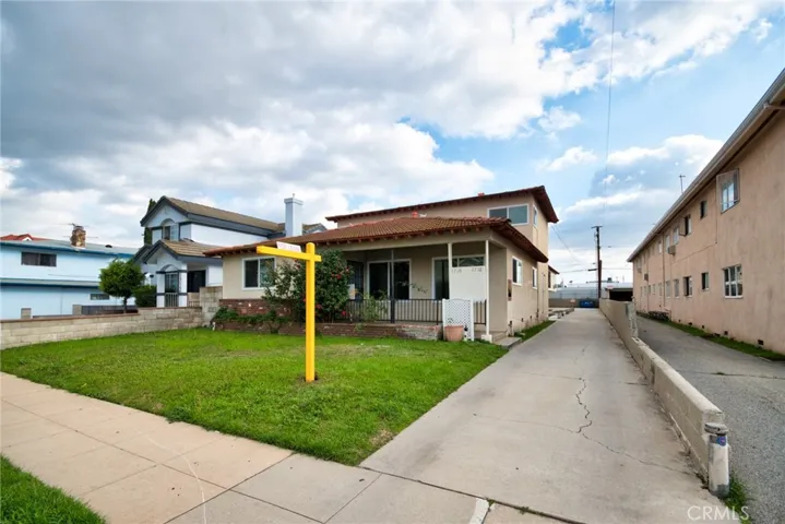 1716 Vine Street, Alhambra, California 91801