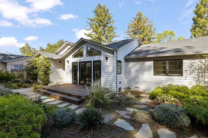 20633 Lomita Avenue, Saratoga, California 95070
