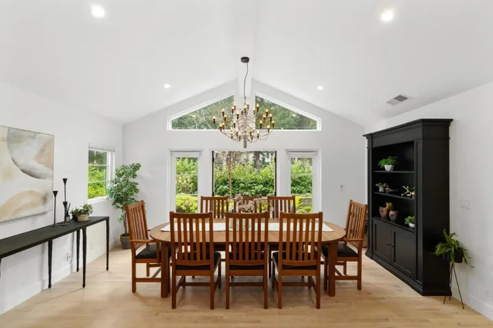 20633 Lomita Avenue, Saratoga, California 95070