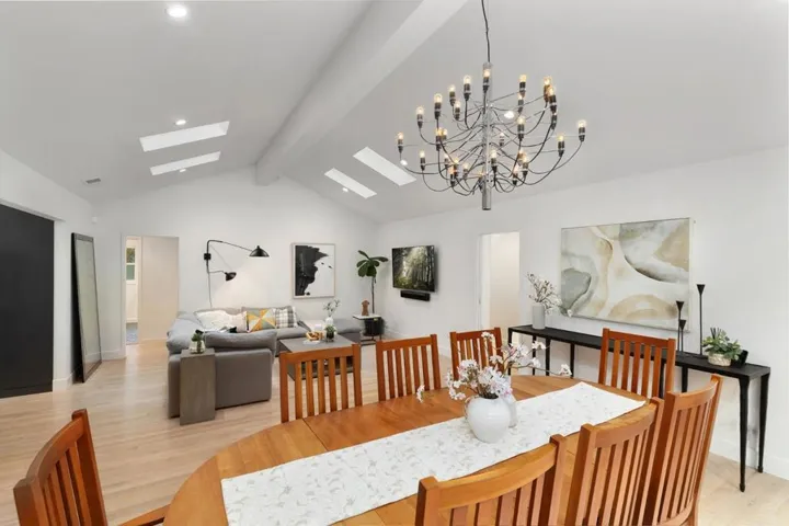 20633 Lomita Avenue, Saratoga, California 95070