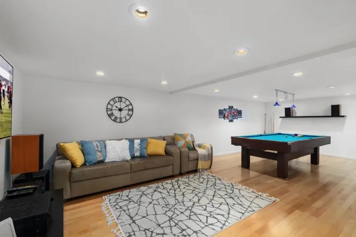 20633 Lomita Avenue, Saratoga, California 95070