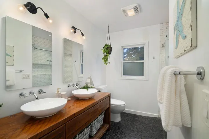 20633 Lomita Avenue, Saratoga, California 95070