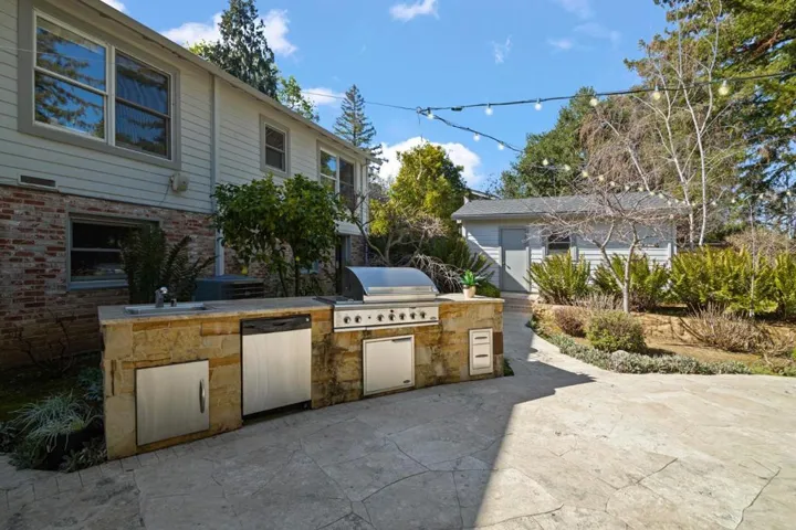 20633 Lomita Avenue, Saratoga, California 95070