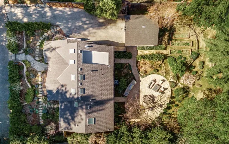 20633 Lomita Avenue, Saratoga, California 95070