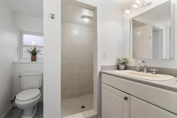 20633 Lomita Avenue, Saratoga, California 95070