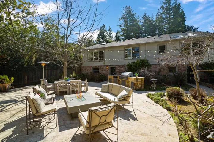 20633 Lomita Avenue, Saratoga, California 95070