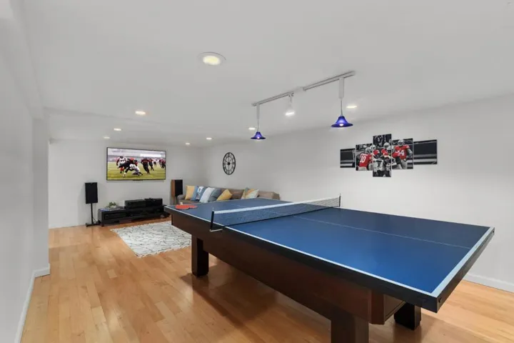 20633 Lomita Avenue, Saratoga, California 95070