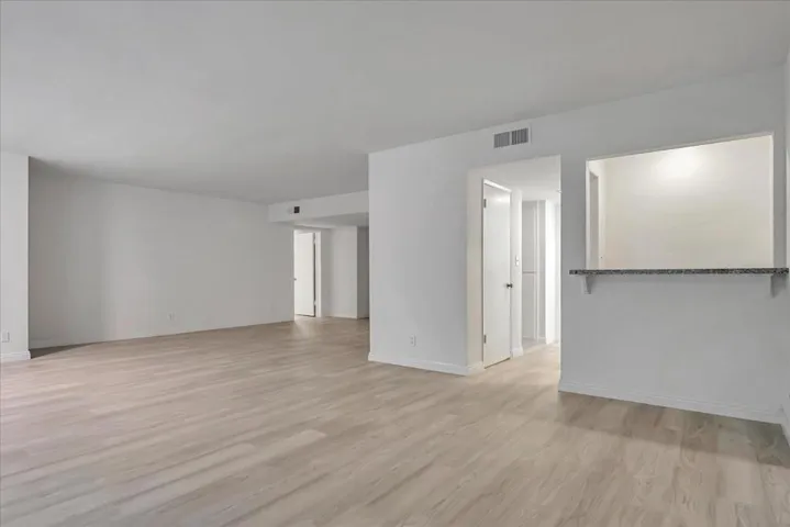 9520 W Olympic Boulevard 104, Beverly Hills, California 90212
