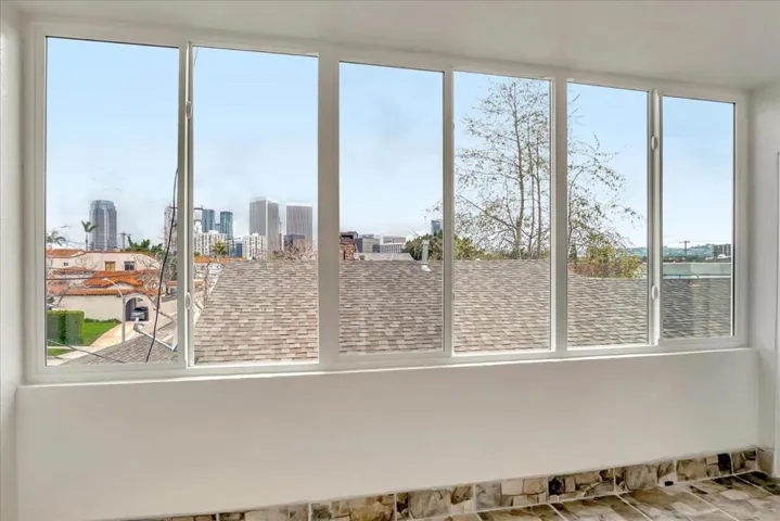 9520 W Olympic Boulevard 302, Beverly Hills, California 90212