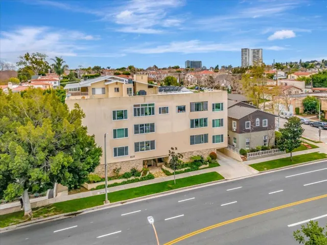 9520 W Olympic Boulevard 302, Beverly Hills, California 90212