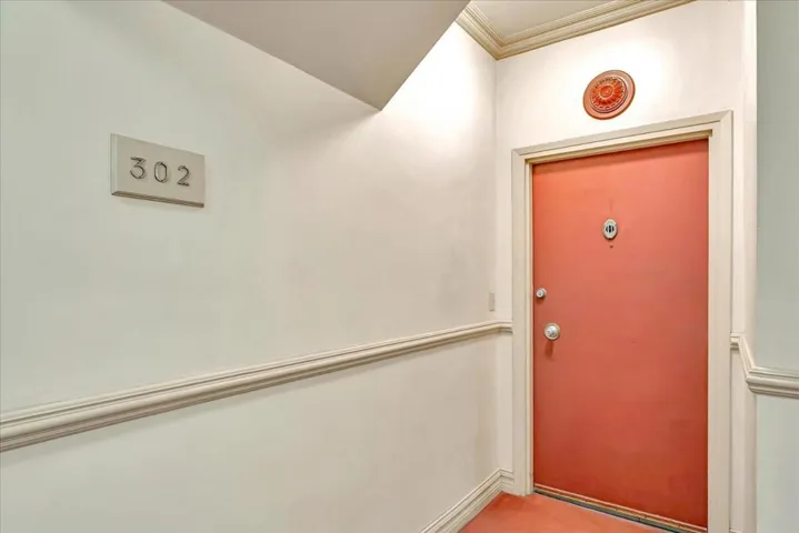 9520 W Olympic Boulevard 302, Beverly Hills, California 90212
