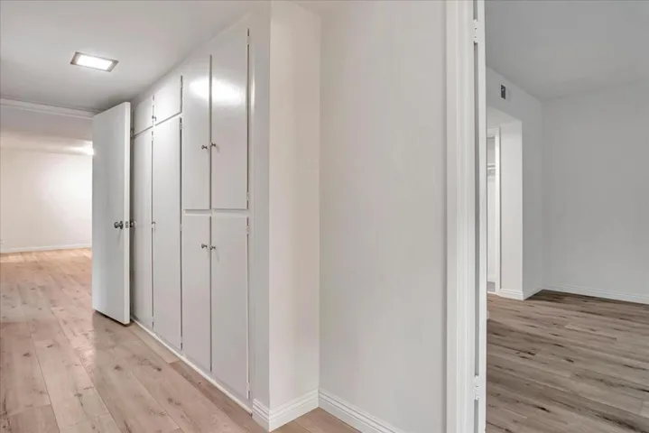 9520 W Olympic Boulevard 302, Beverly Hills, California 90212
