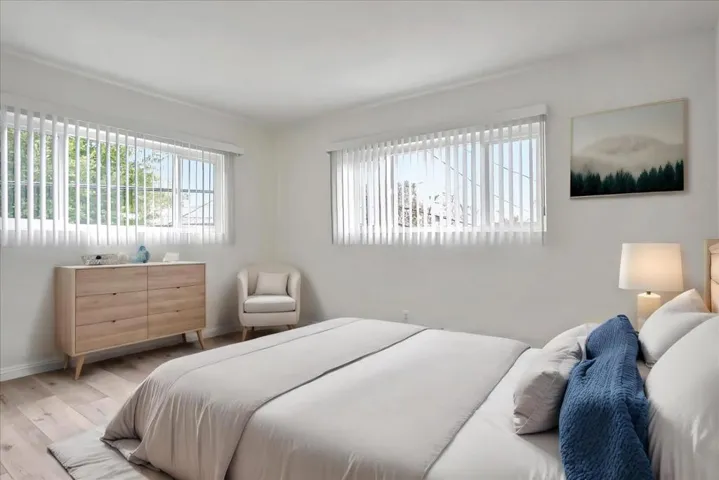 9520 W Olympic Boulevard 302, Beverly Hills, California 90212