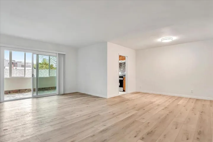 9520 W Olympic Boulevard 302, Beverly Hills, California 90212