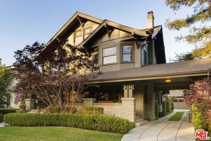 146 S Norton Avenue, Los Angeles, California 90004