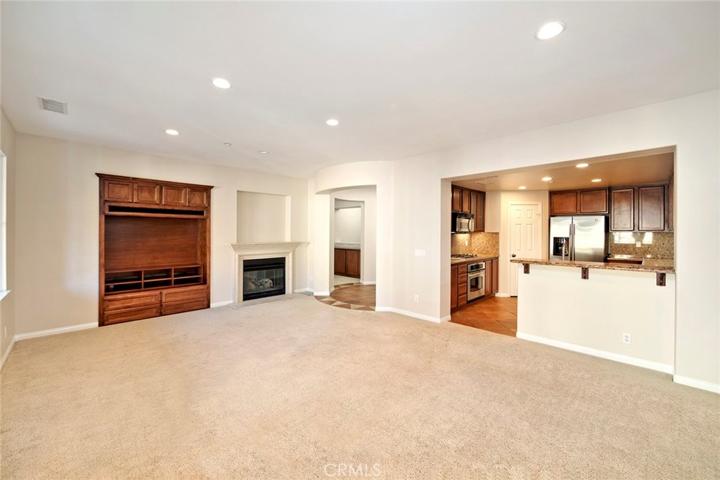 128 Roadrunner, Irvine, California 92603