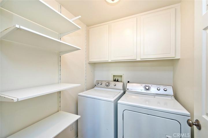 128 Roadrunner, Irvine, California 92603