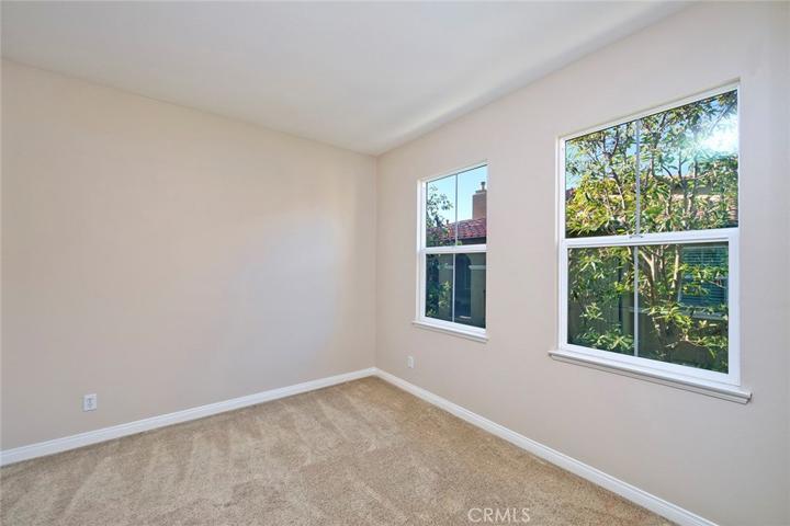 128 Roadrunner, Irvine, California 92603
