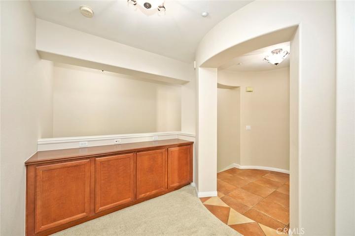 128 Roadrunner, Irvine, California 92603