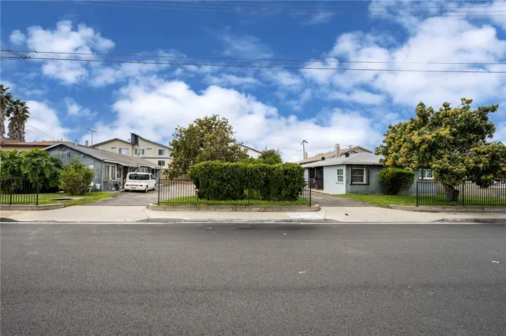 Nice wide 14,375 square foot lot zoned R5