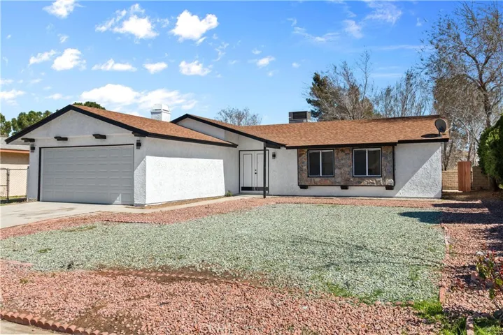 13765 Deauville Drive, Victorville, California 92395
