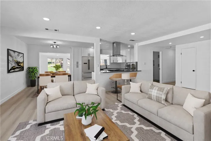 13765 Deauville Drive, Victorville, California 92395