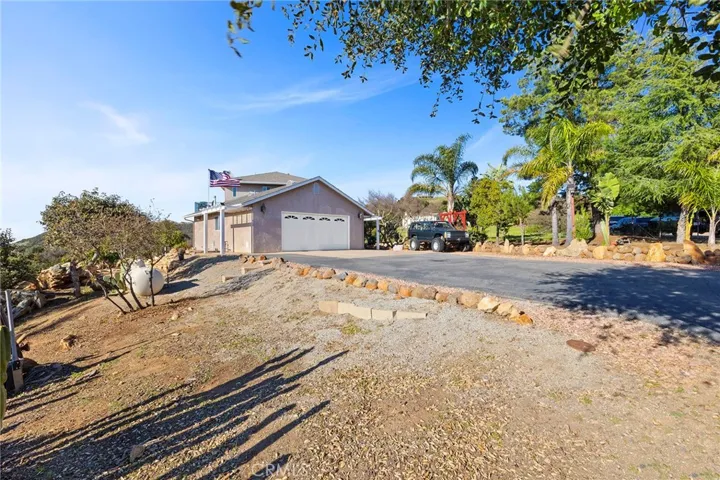 38054 Lost Horizon Drive, Pala, California 92059