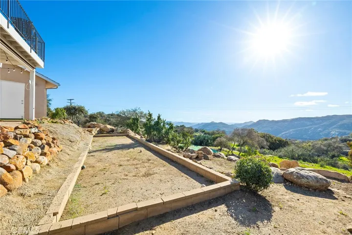 38054 Lost Horizon Drive, Pala, California 92059