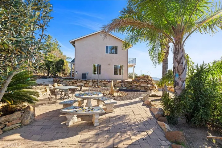 38054 Lost Horizon Drive, Pala, California 92059
