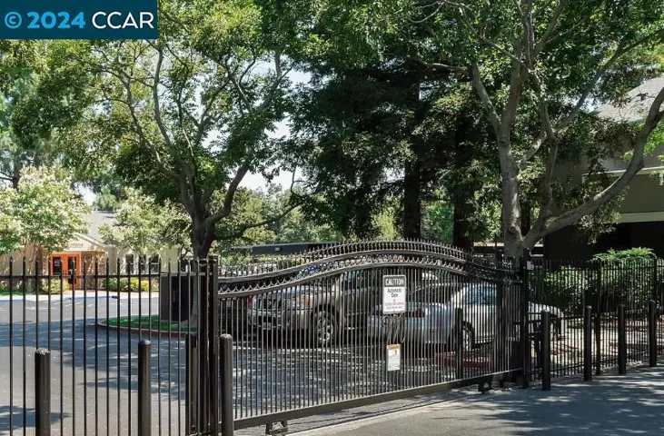 222 Piedmont Ln, Pittsburg, California 94565