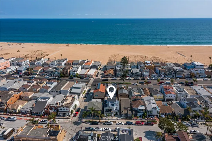 127 E Bay Avenue, Newport Beach, California 92661