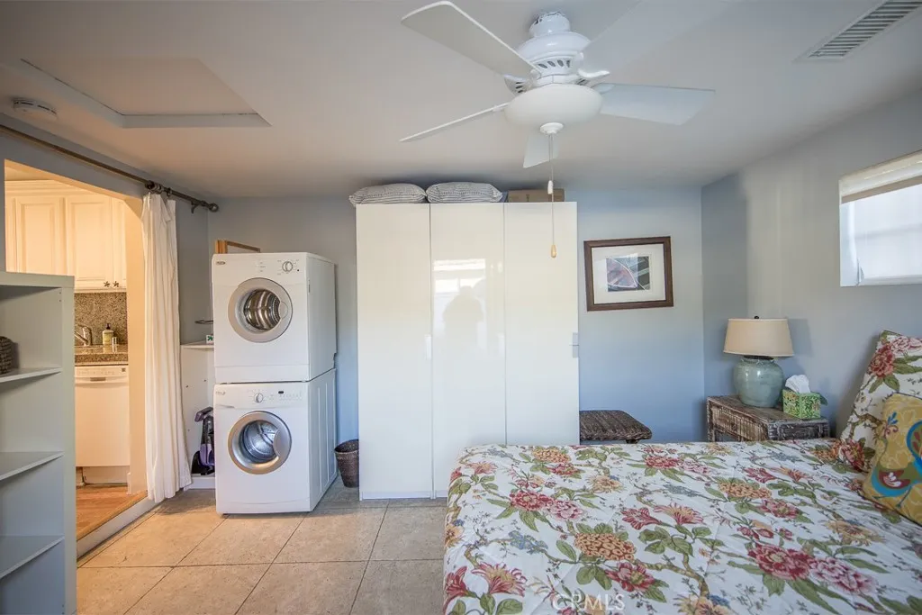 Bedroom 1 Stackable Laundry Linen Closet