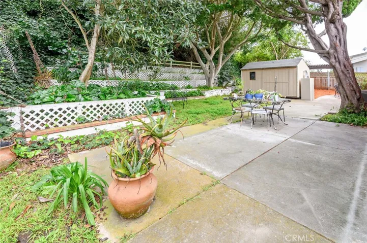 28210 Lomo Drive, Rancho Palos Verdes, California 90275