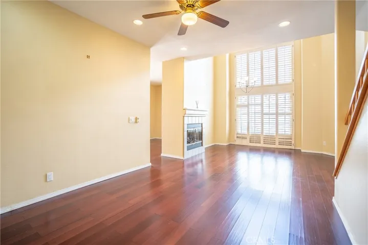 22320 Mission Circle 92, Chatsworth, California 91311
